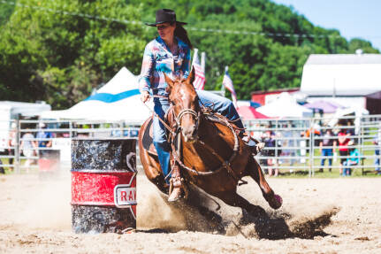Photo _E3A7676 from the Ellicottville Rodeo