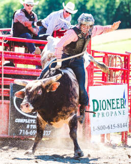 Photo _E3A8100 from the Ellicottville Rodeo